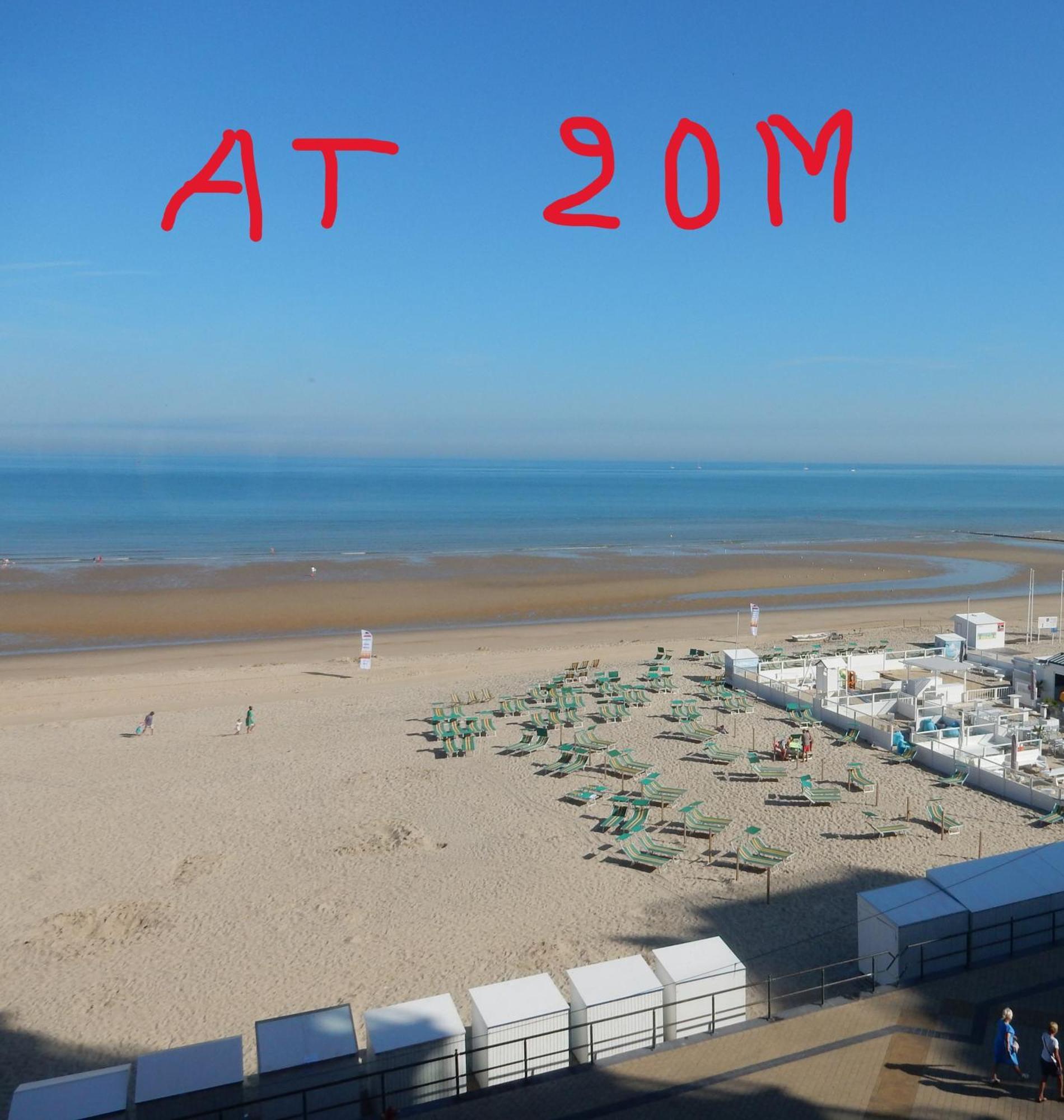 Studio Center Of Ostend W/Parking & South Terraceアパートメント エクステリア 写真