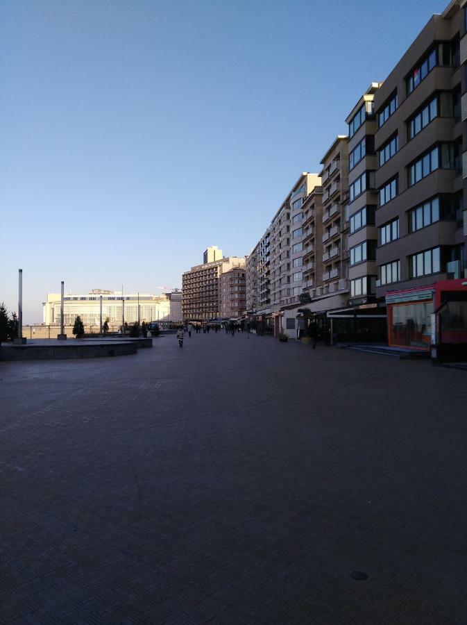Studio Center Of Ostend W/Parking & South Terraceアパートメント エクステリア 写真