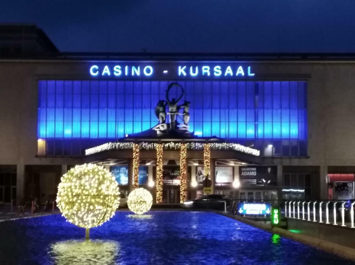 Studio Center Of Ostend W/Parking & South Terraceアパートメント エクステリア 写真